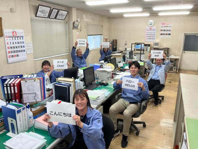 ＼ようこそ！オールスパイス商会へ／事業規模は大きくても社内は少人数でアットホーム☆社員の定着の良さも自慢です♪